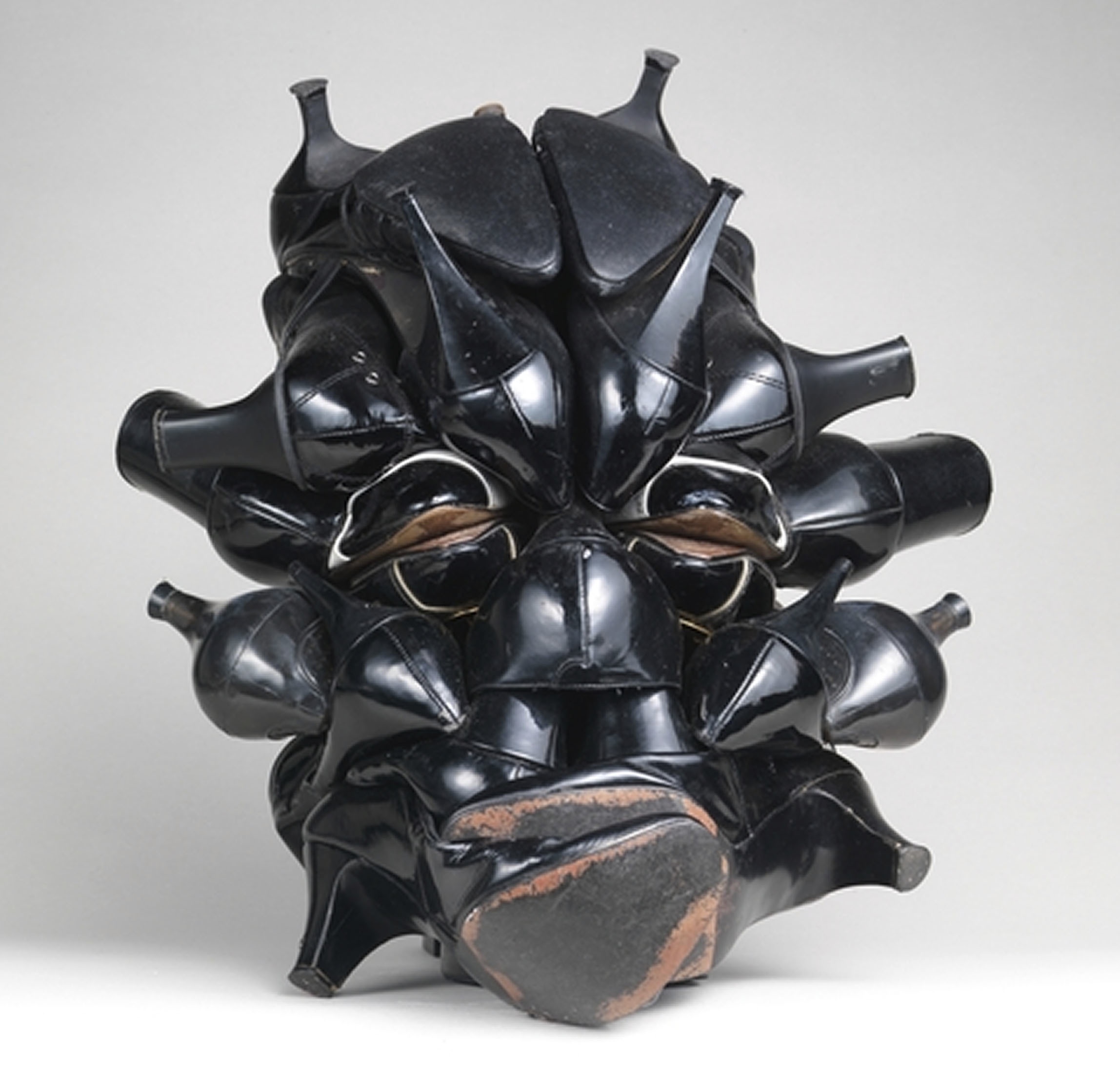 Dakpogan y Hazoumé: la reinvención de la máscara en Benín , por Wiriko