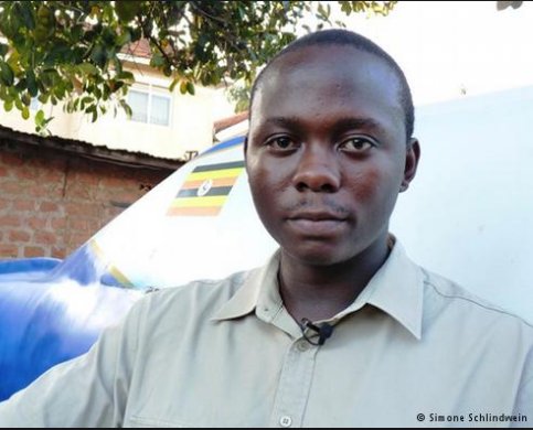 El Dr. Chris Nsamba  un  científico aeroespacial  ugandés  inventa  una  incubadora  para    prematuros