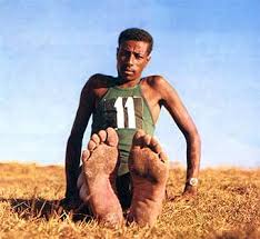 El día que… Abebe Bikila se convirtió en el primer atleta del África negra en ganar una medalla de oro olímpica