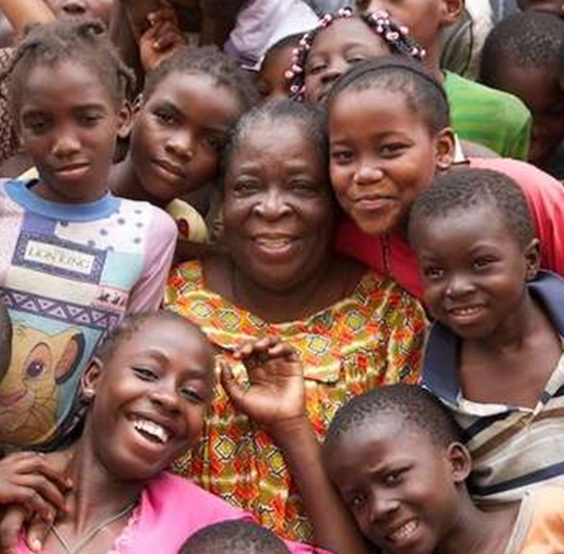 Serie Grandes Mujeres Africanas : Marie-Thérèse y los huérfanos del Congo-Brazzaville