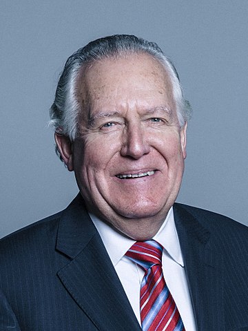 360px-official_portrait_of_lord_hain_crop_2.jpg