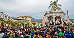 La importancia de las redes sociales en el movimiento de protesta Hirak en Argelia