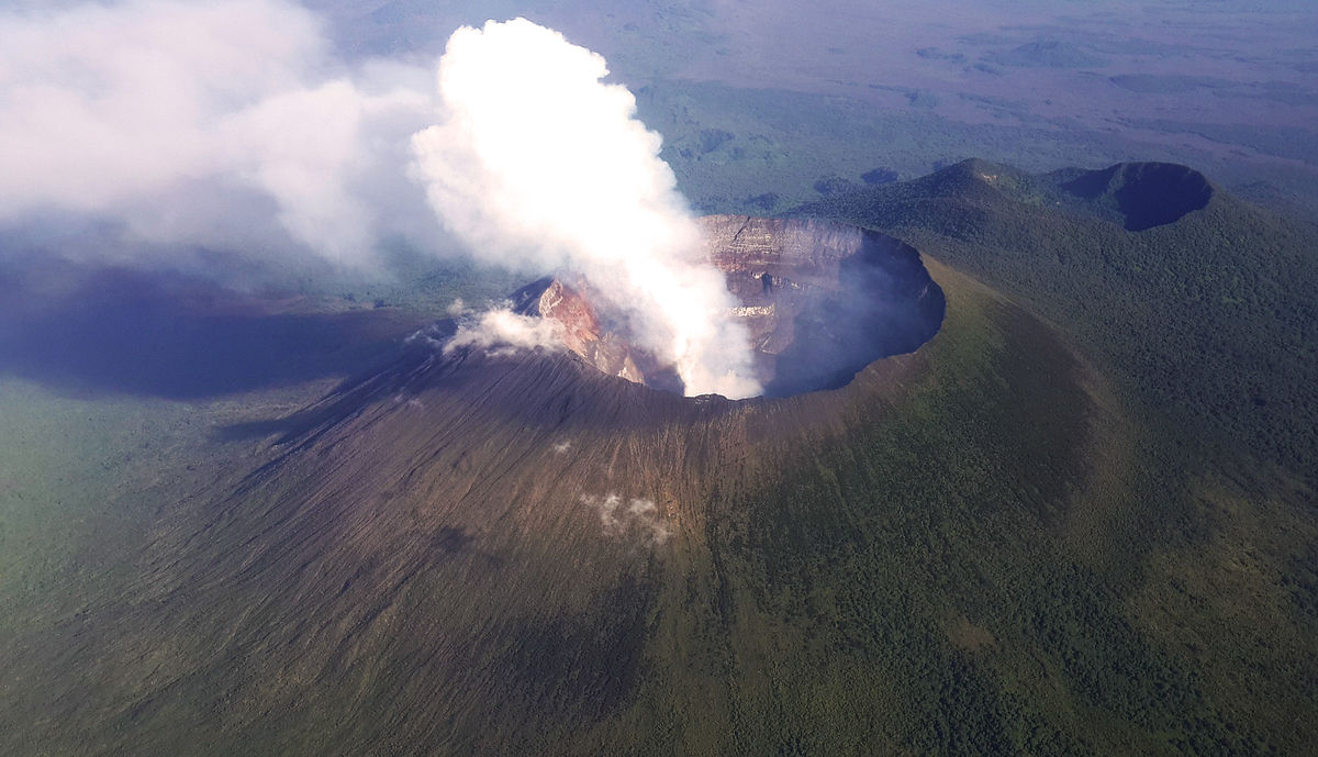 Los músicos de la RD Congo se mueven por las víctimas de volcán Nyiragongo