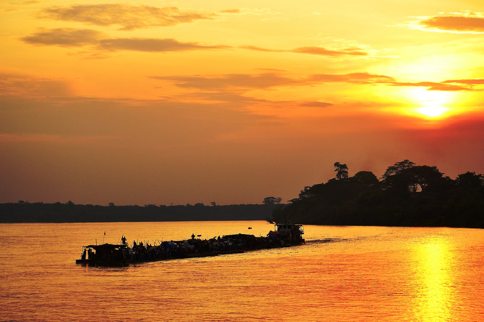 Contaminados dos afluentes del río Congo