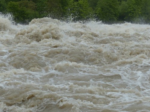 inundacion_agua_rio.jpg