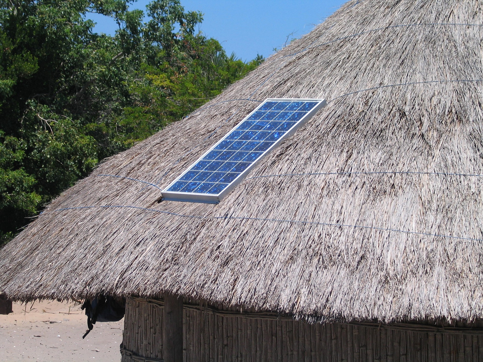 Zimbabue apuesta por la energía solar como alternativa