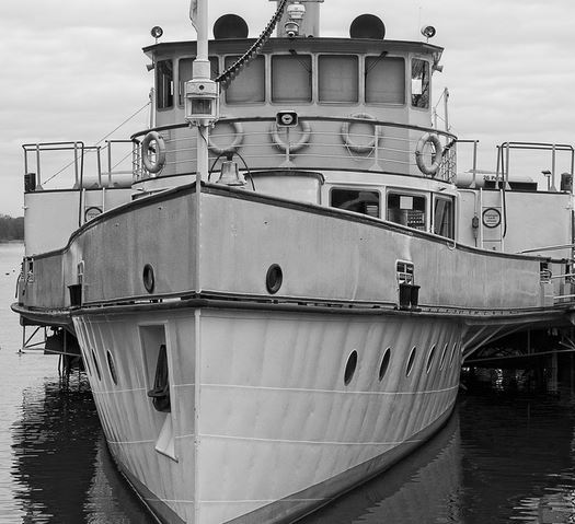 buque_barco_vapor_transporte_mar_puerto_cc0.jpg