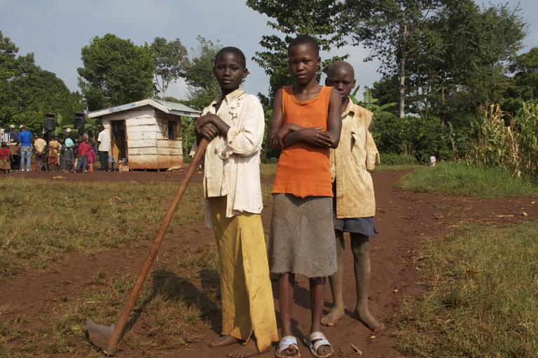 Liberados tres niños secuestrados en Uganda