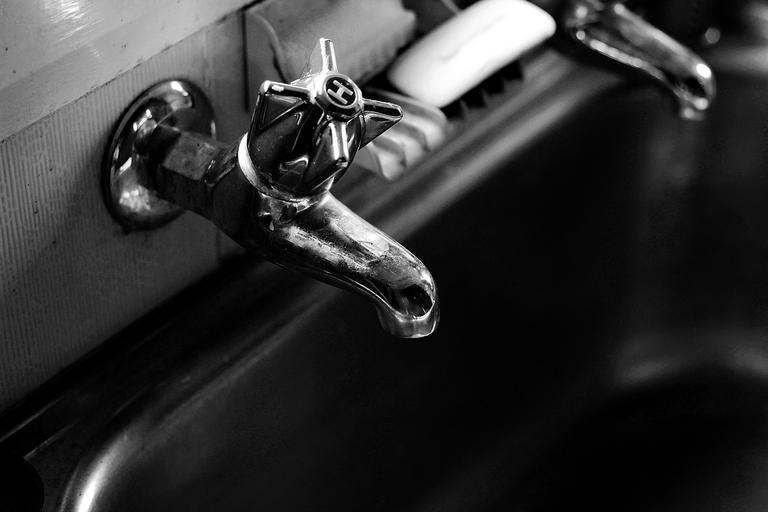 tap_hot_water_faucet.jpg