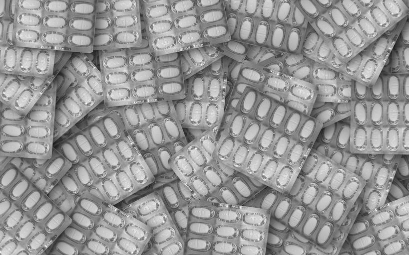 pills_medication_drugs_medicine.jpg
