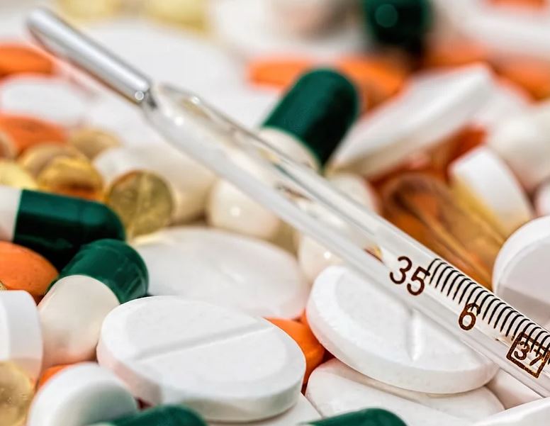 Escasez de medicamentos esenciales en Túnez