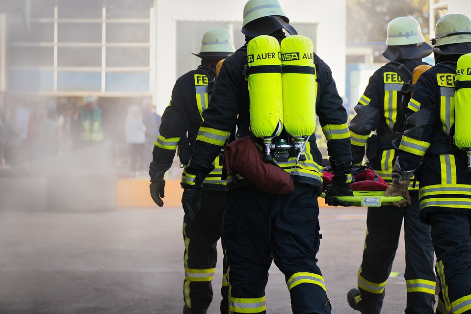 Dos muertos en el incendio de la Embajada de Canadá en Nigeria