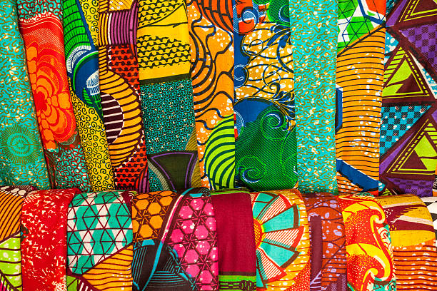 Zimbabue lanza un proyecto para el empoderamiento de la mujer en la industria textil