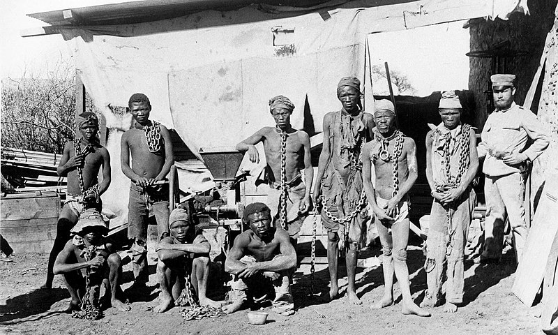 El hallazgo de restos del genocidio Herero y Nama detiene la construcción de una infraestructura en Namibia