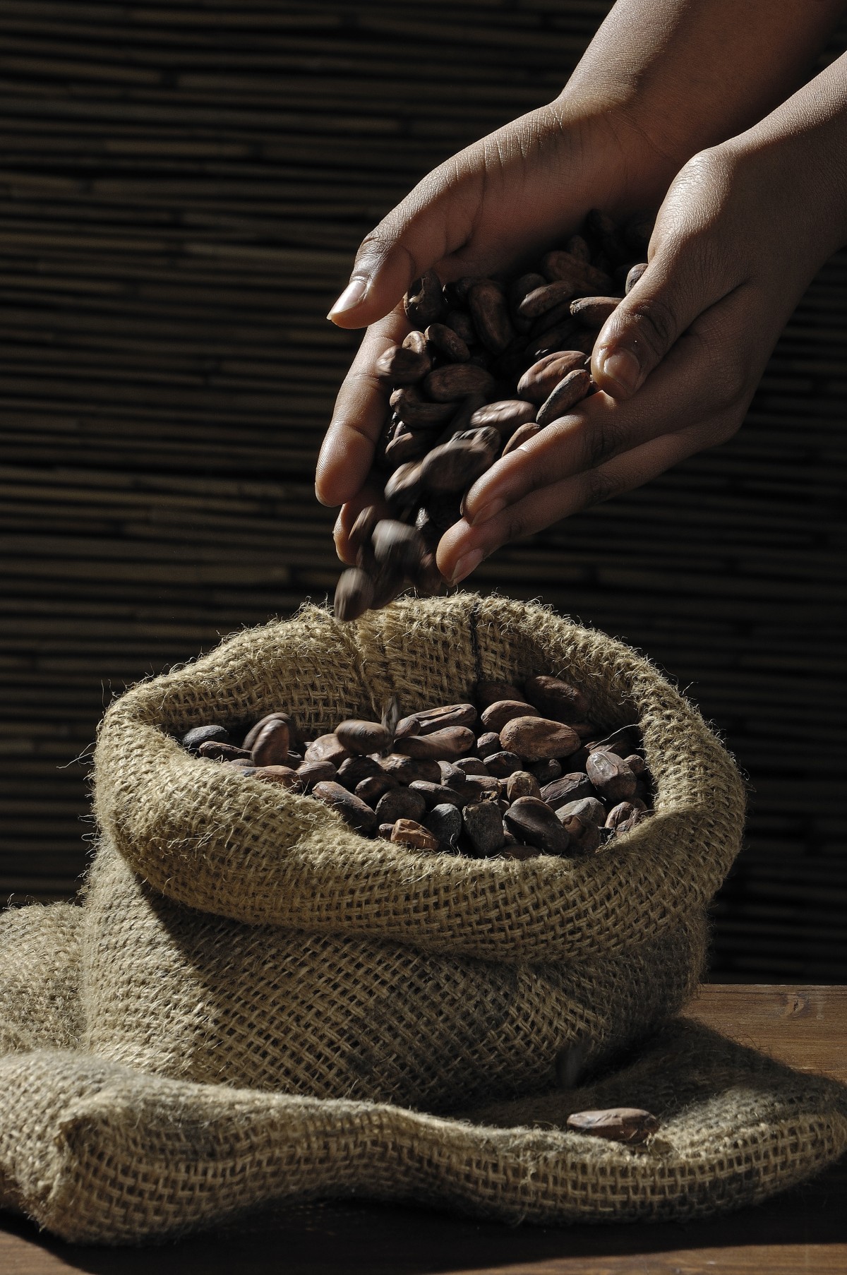 La crisis de suministro de cacao en Ghana obliga a posponer más entregas
