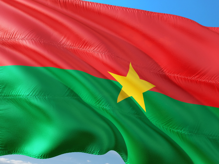 Burkina Faso acelera su proyecto nuclear con la colaboración de Rusia y la OIEA