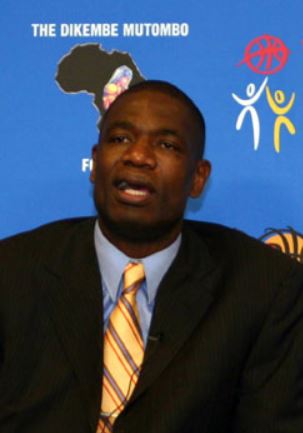 Dikembe Mutombo: un héroe en toda África, por Lázaro Bustince