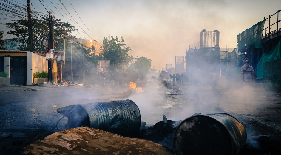 La policía de Mozambique disuelve una manifestación opositora